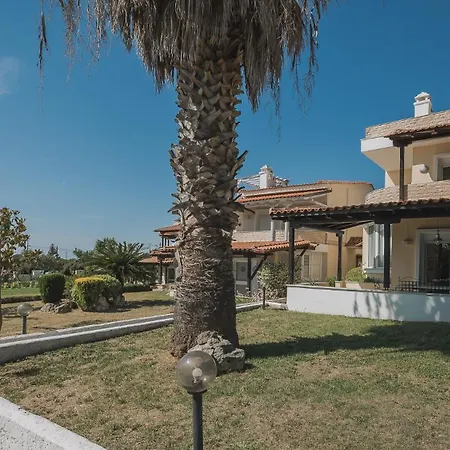 Villa Encore Sea Side Villa,