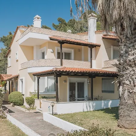 Villa Encore Sea Side Villa, *
