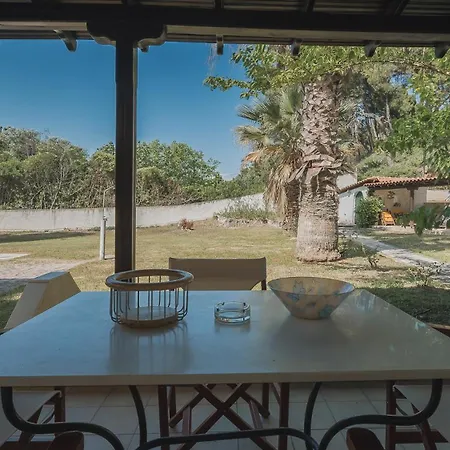 Encore Sea Side Villa, * Possidi