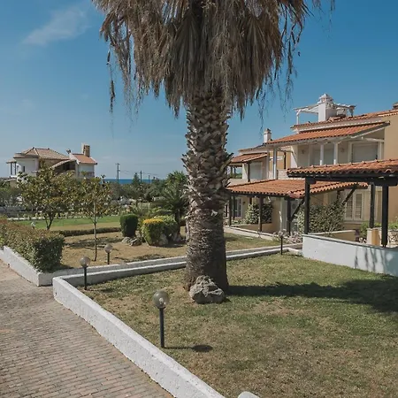 Encore Sea Side Villa, Poszídi